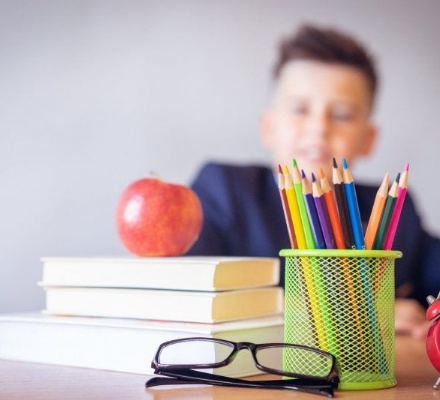 It is time to apply for Reeption and Secondary school places for September 2024!